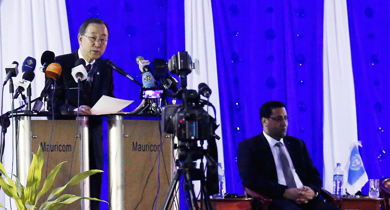 Secretary-General Ban Ki-moon delivers his keynote address at a Peace and Security in the Sahel Region event in Nouakchott, Mauritania. UN Photo/Evan Schneider