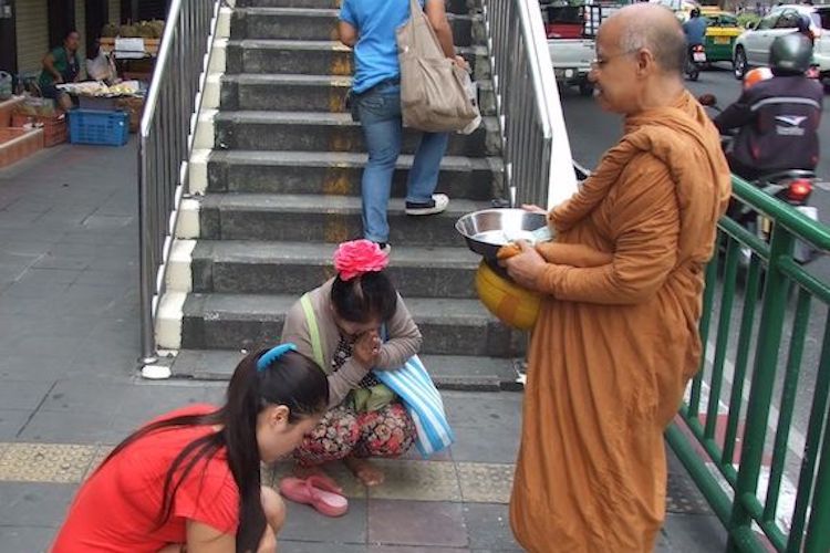 Thailand: Secularism Hinders Buddhists to Address Mental Health Crisis