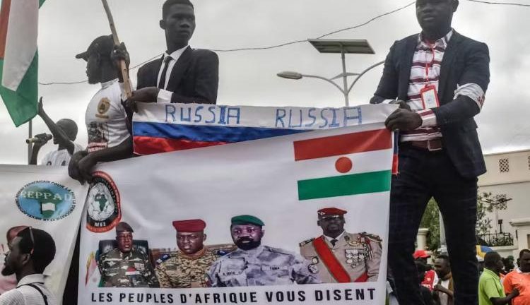 Niger Dumps US Soldiers, Greets Russian Instructors