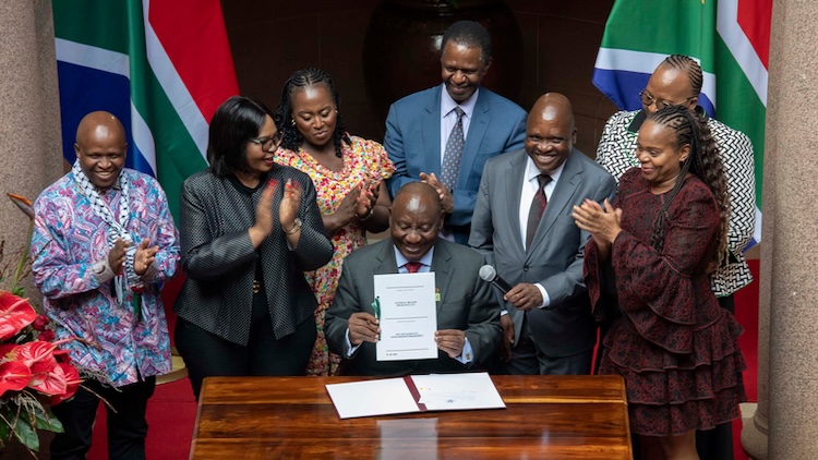 South African President Backs National Health Plan For All