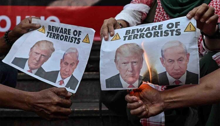 Trump and Netanyahu Are Chasing an Illusion in Iran