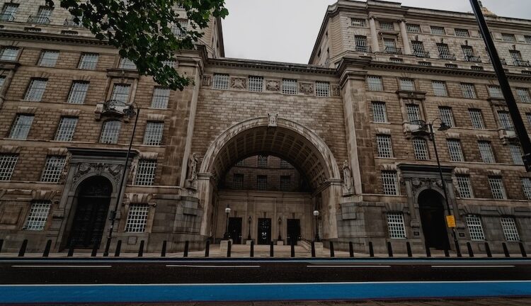 The Ugliness of the West: Tinker Tailor Soldier Spy and the Ideological Closure of Capitalism